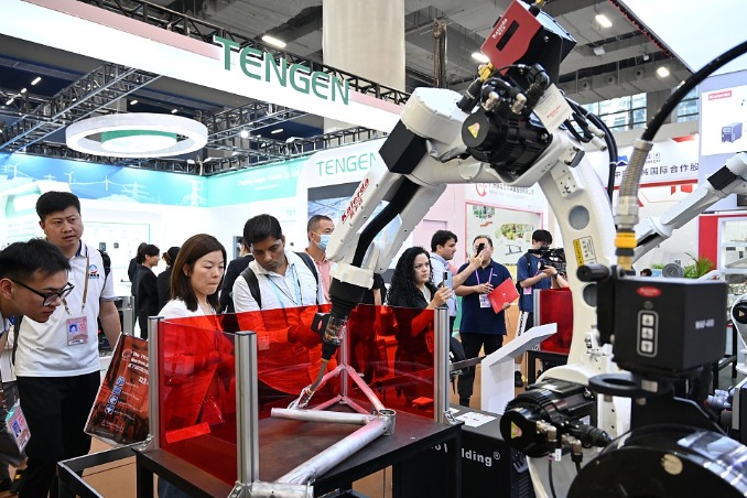 Démonstration de robotique industrielle