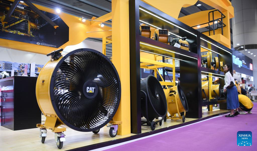 Stand d'équipements industriels